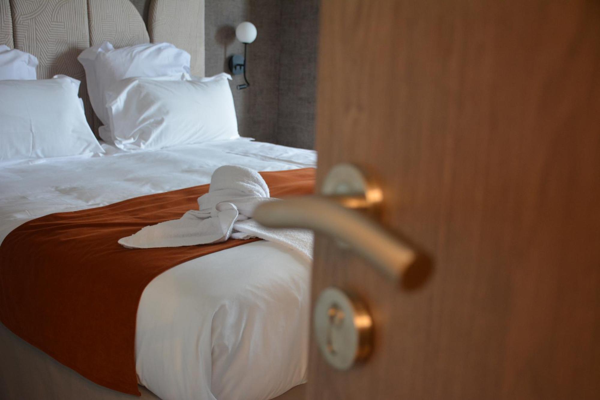 Hotel Breizh Du Golfe Arzon Zewnętrze zdjęcie